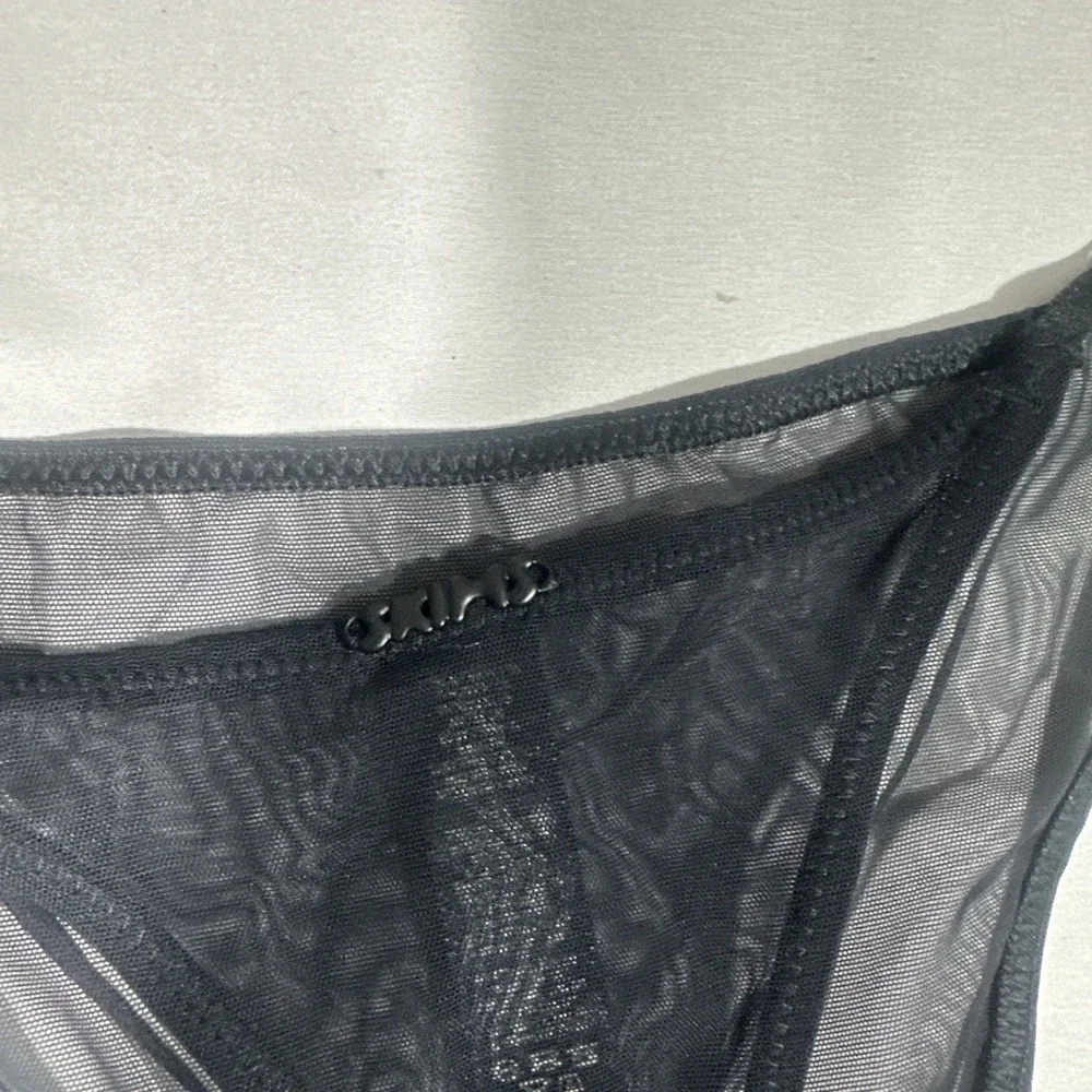 NEW $40 SKIMS [ 2PC 4X ]‎ ULTRA FINE MESH STRING Thong in Black + Truffle T2040